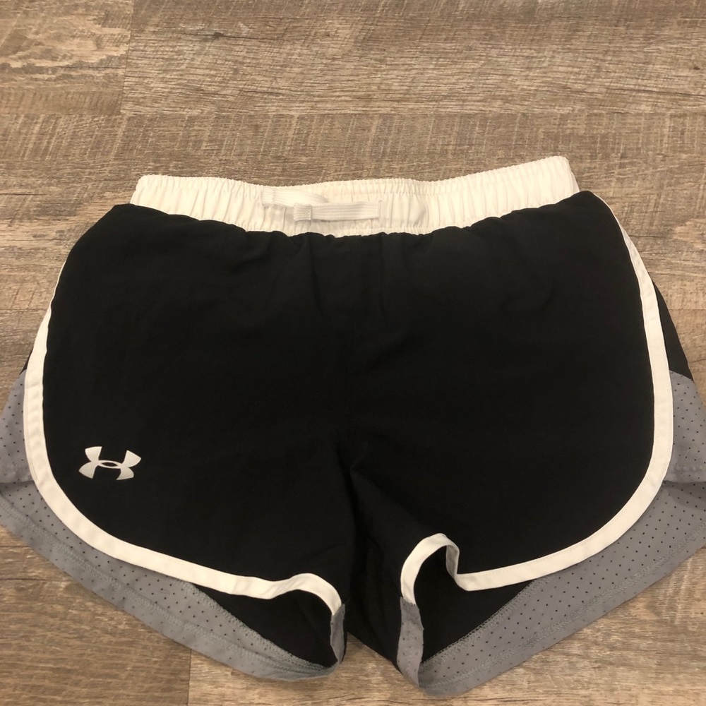 Athletic shorts